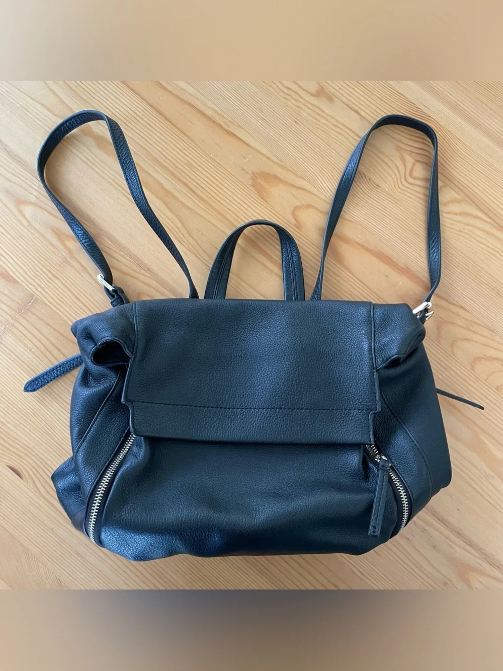 Vince Camuto vince camuto